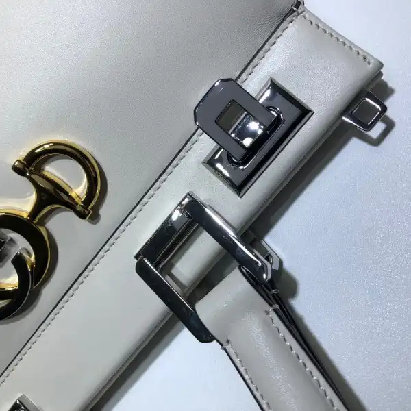 Gucci Zumi small top handle bag