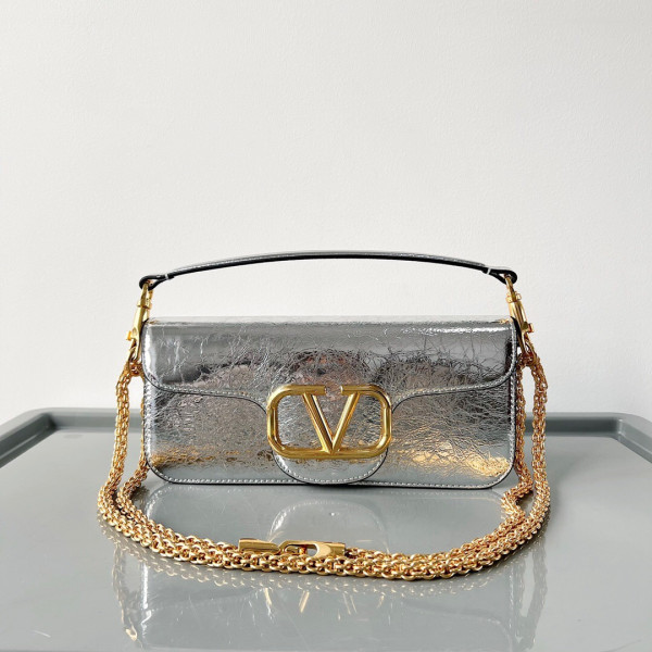 HOT SALE VALENTINO LOCÒ SMALL SHOULDER BAG IN CALFSKIN