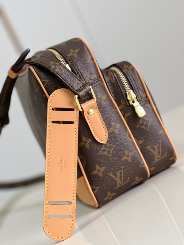 HOT SALE LOUIS VUITTON MESSENGER