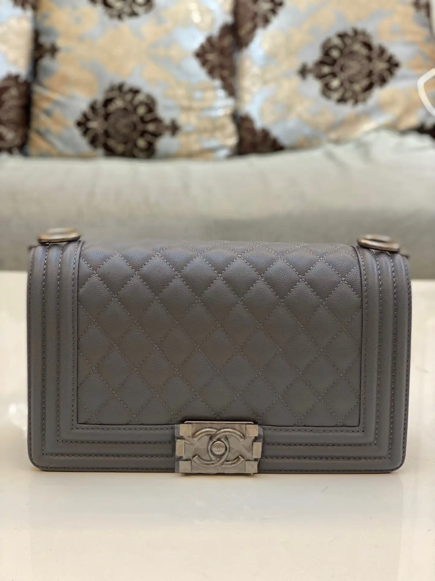 CHANEL BOY BAG 25CM