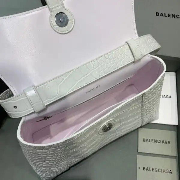 BALENCIAGA DOWNTOWN MEDIUM SHOULDER BAG