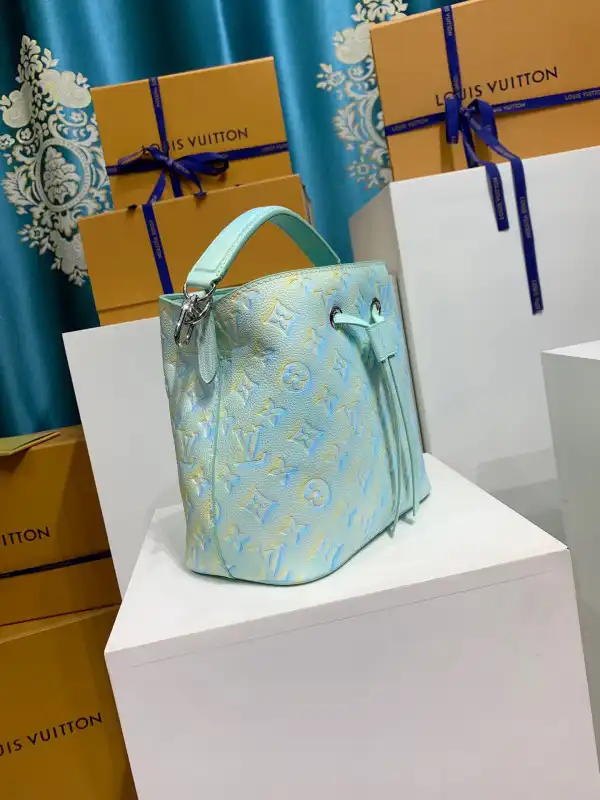 Rep LOUIS VUITTON NÉONOÉ BB