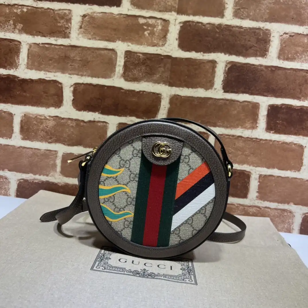 Firstbag Ru GUCCI Round shoulder bag with Double G