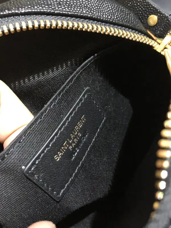 Yupoo bagsoffer YSL VINYLE ROUND CAMERA BAG