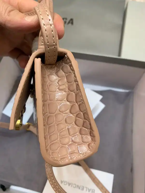 Bagsoffer yupoo BALENCIAGA HOURGLASS