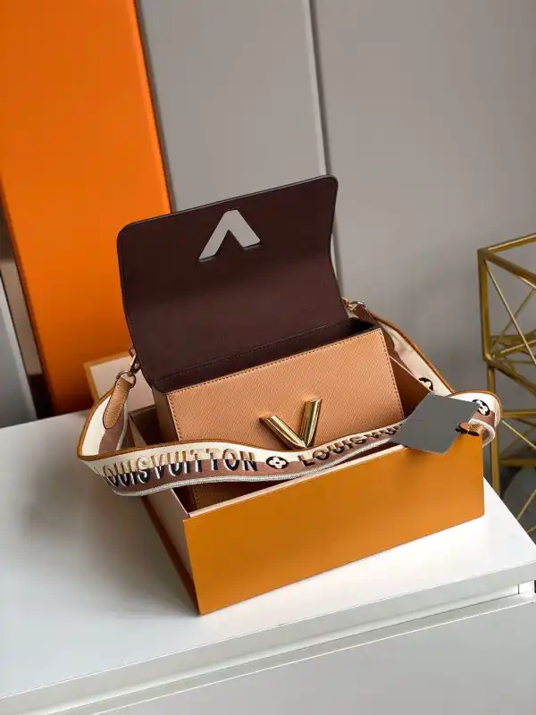 Aaa replica ru LOUIS VUITTON TWIST MM