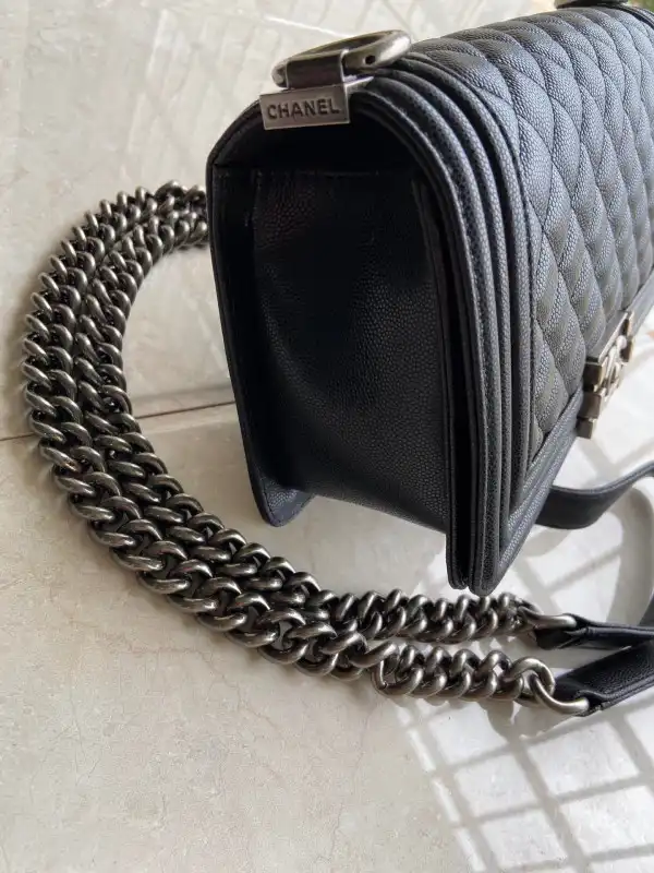 First bag ru CHANEL BOY BAG 20CM 25CM