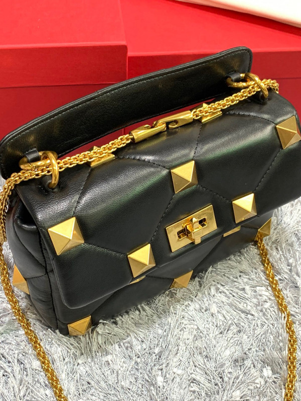 HOT SALE VALENTINO MEDIUM ROMAN STUD THE SHOULDER BAG