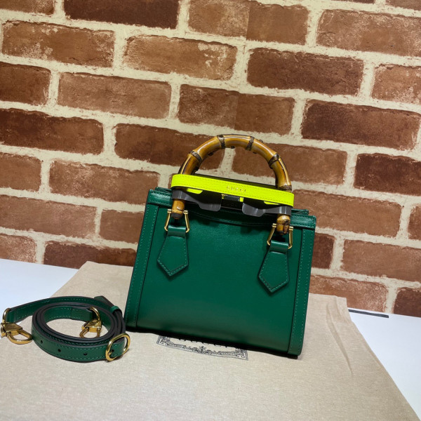 [FREE SHIPPING] Gucci Diana mini tote bag