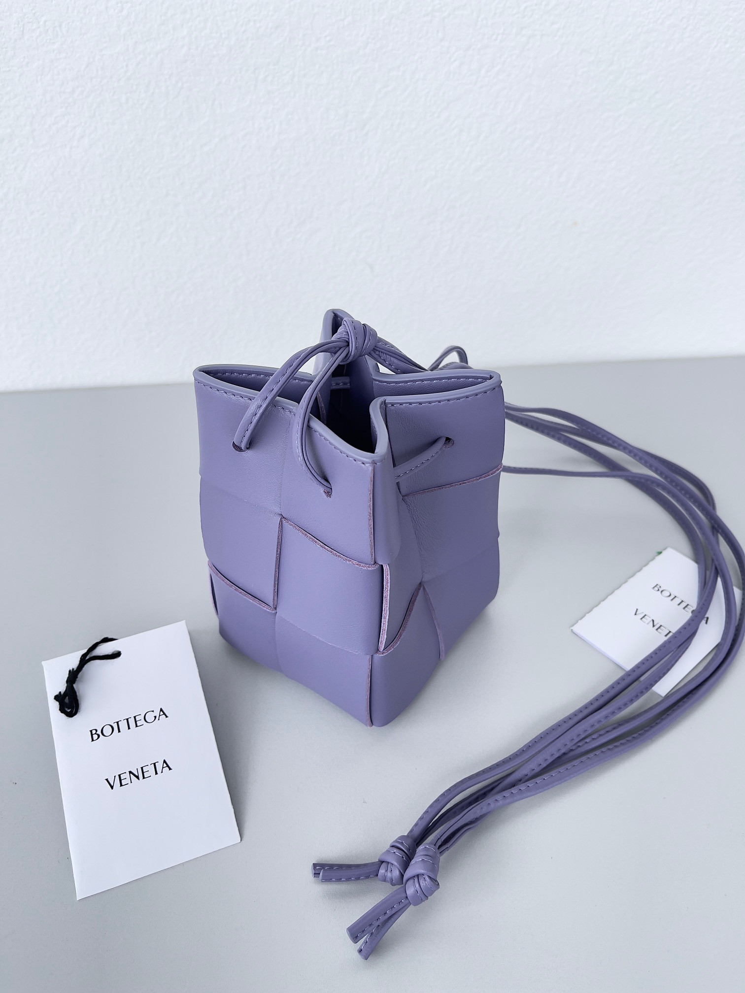 HOT SALE BOTTEGA VENETA Mini Cassette Bucket Bag