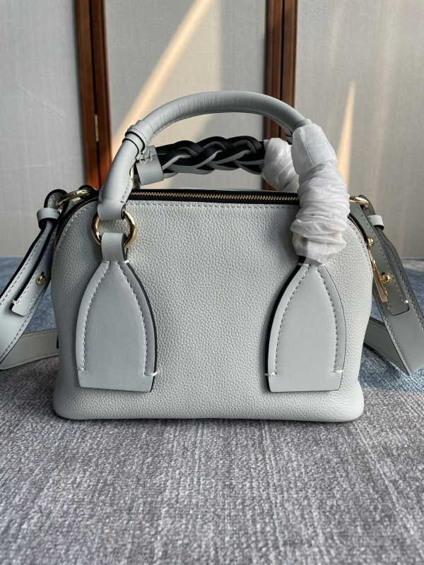 HOT SALE CHLOÉ SMALL DARIA BAG