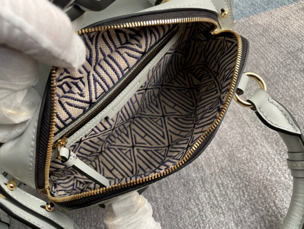 HOT SALE CHLOÉ SMALL DARIA BAG