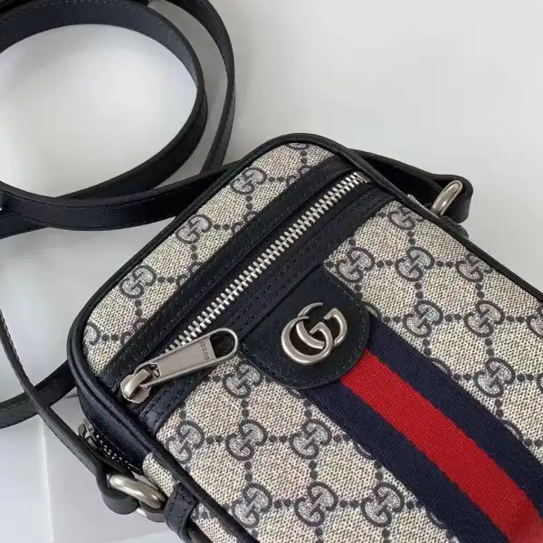 GUCCI Ophidia GG small shoulder bag