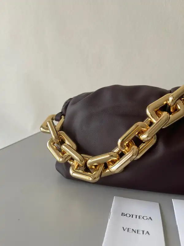 BOTTEGA VENETA THE CHAIN POUCH