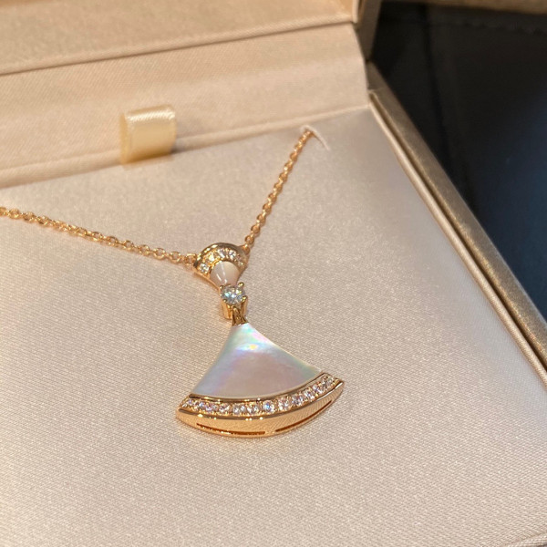 HOT SALE BVLGARI DIVAS’ DREAM NECKLACE