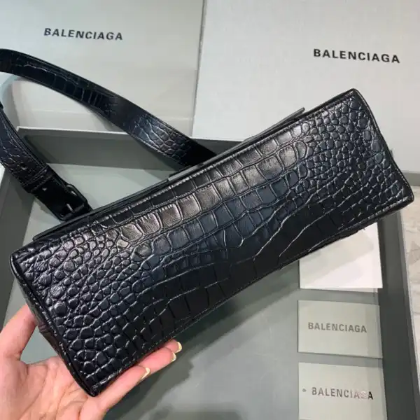 Bagsoffer yupoo BALENCIAGA DOWNTOWN MEDIUM SHOULDER BAG