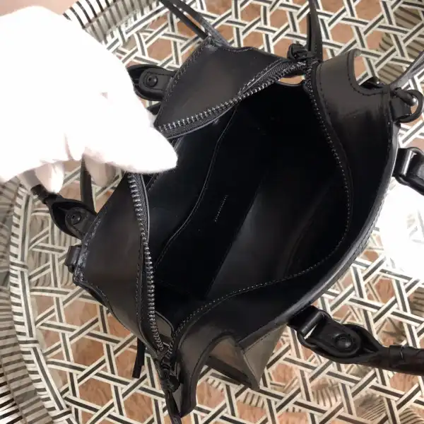 Frstbag ru BALENCIAGA NEO CHANELASSIC MINI TOP HANDLE BAG