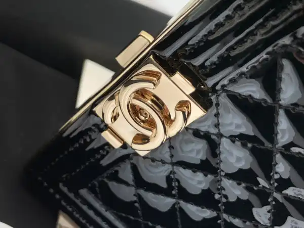 CHANEL BOY MINAUDIERE