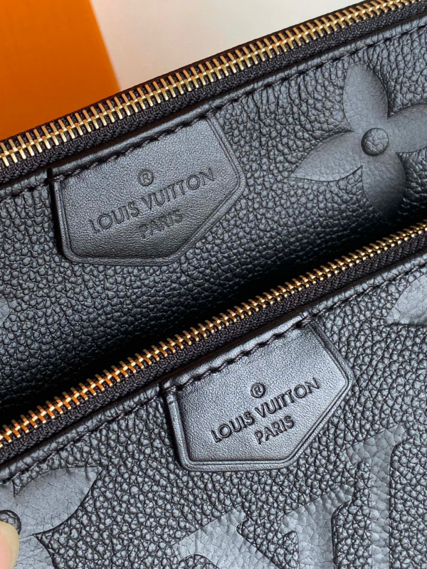 LOUIS VUITTON MULTI POCHETTE ACCESSOIRES