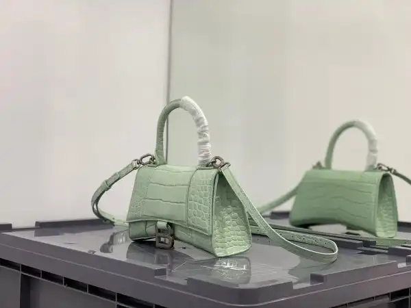 First bag ru BALENCIAGA HOURGLASS