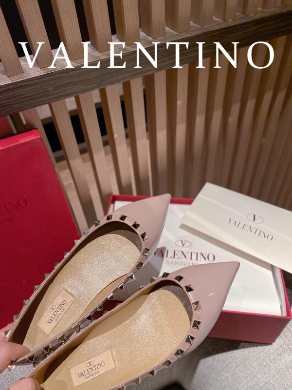 HOT SALE VALENTINO ROCKSTUD FLAT