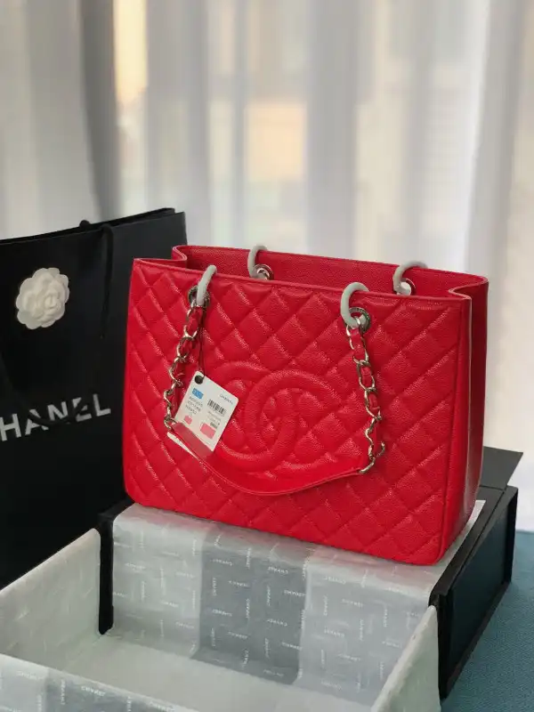 CHANEL TOTE BAG