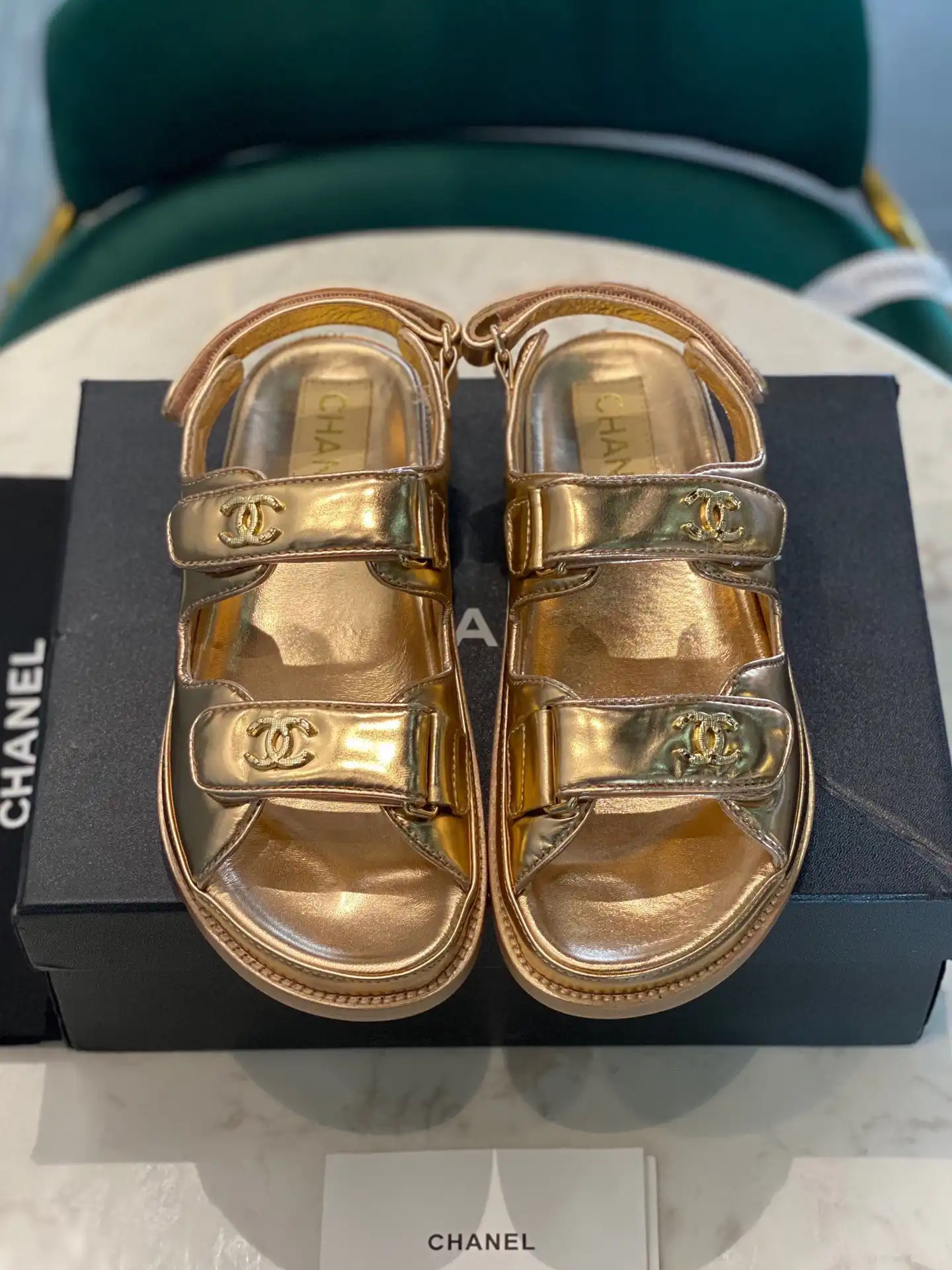 CL SANDALS