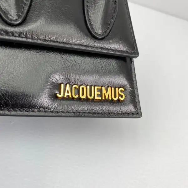 First bag ru JACQUEMUS Le Chiquito Mini Bag