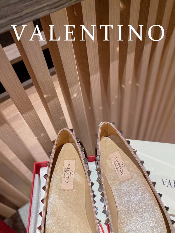 HOT SALE VALENTINO ROCKSTUD FLAT