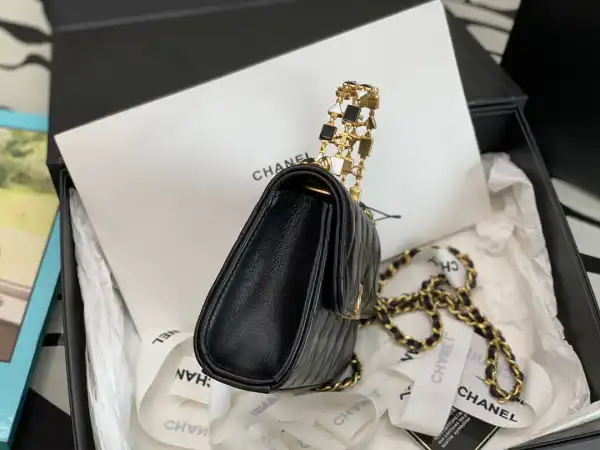 CHANEL HANDLE BAG