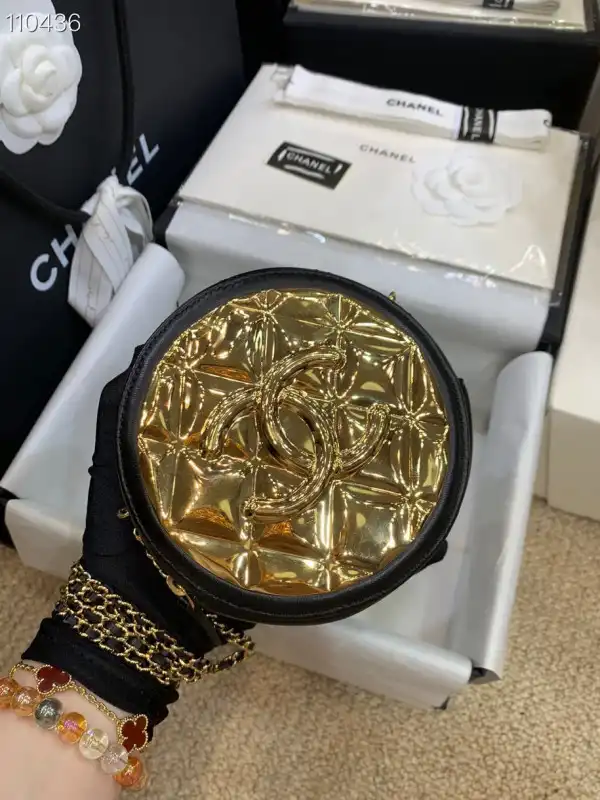 CHANEL ROUND BAG