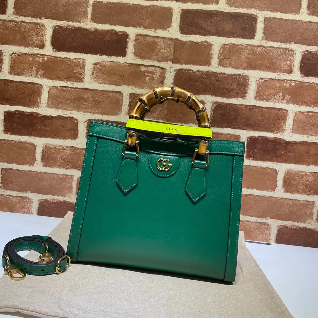 Frstbag ru Gucci Diana small tote bag