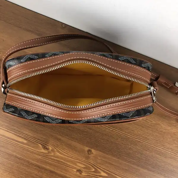 GOYARD CAPVERT BAG