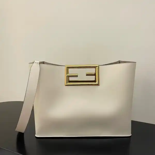 Bagsoffer FENDI WAY MEDIUM