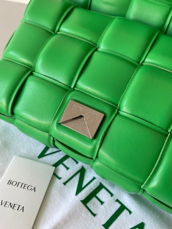 HOT SALE BOTTEGA VENETA CASSETTE