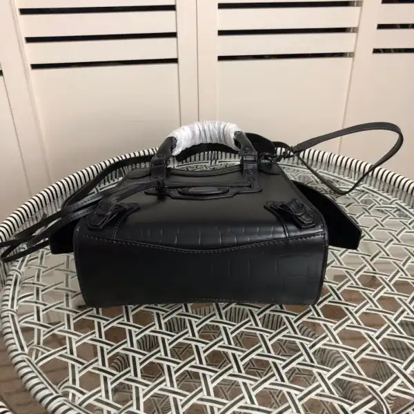 Frstbag ru BALENCIAGA NEO CHANELASSIC MINI TOP HANDLE BAG