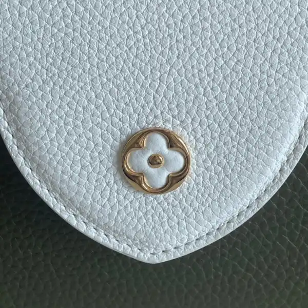 LOUIS VUITTON CAPUCINES BB