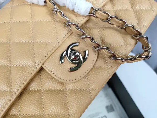 First bag ru CHANEL CHANELASSIC HANDBAG