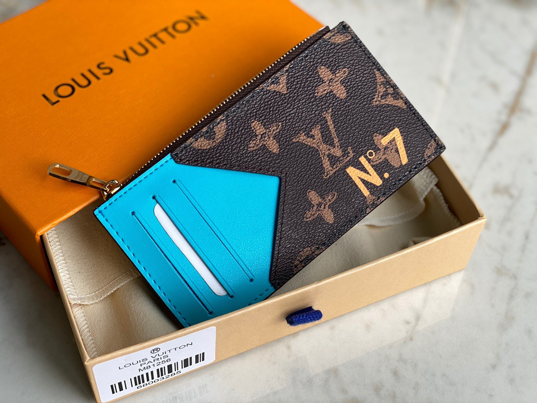 HOT SALE LOUIS VUITTON CC HOLDER