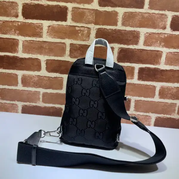 Firstbag Ru GUCCI Off The Grid sling backpack