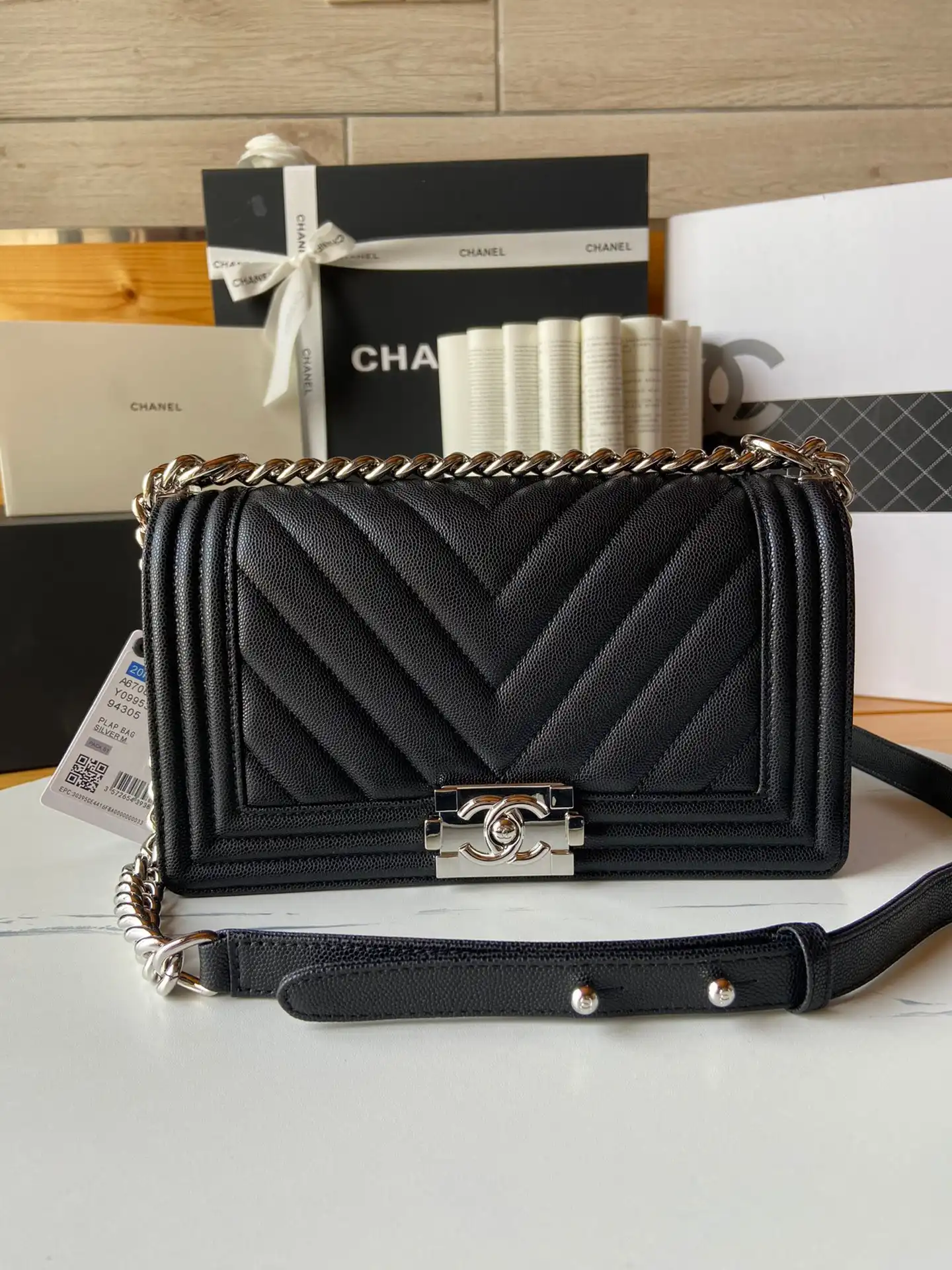 First bag ru CHANEL BOY BAG 20CM 25CM