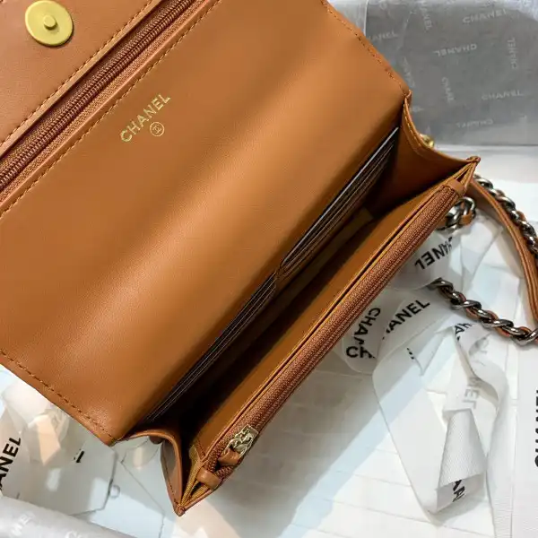 Bagsoffer yupoo CL19 WALLET ON CHAIN