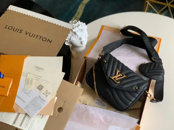 Affordable LOUIS VUITTON MULTI POCHETTE NEW WAVE