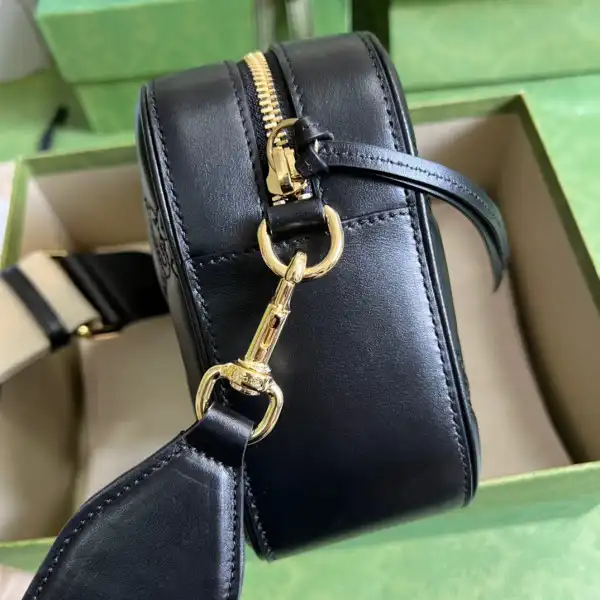 Gucci GG matelassé leather shoulder bag