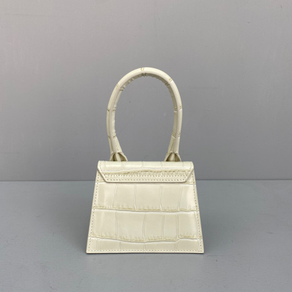 HOT SALE JACQUEMUS Le Chiquito Mini Bag