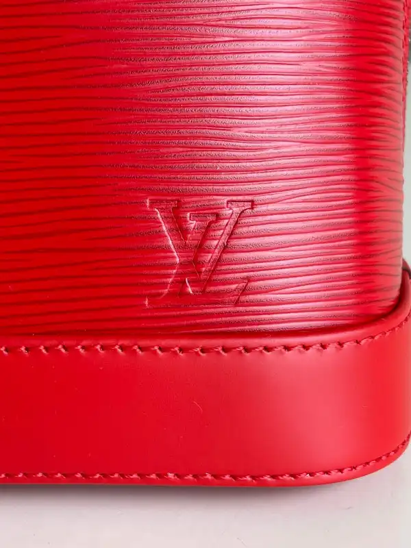 LOUIS VUITTON ALMA BB