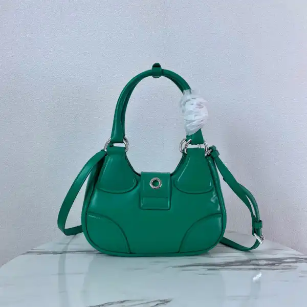 Bagsoffer PRADA Moon padded nappa-leather bag