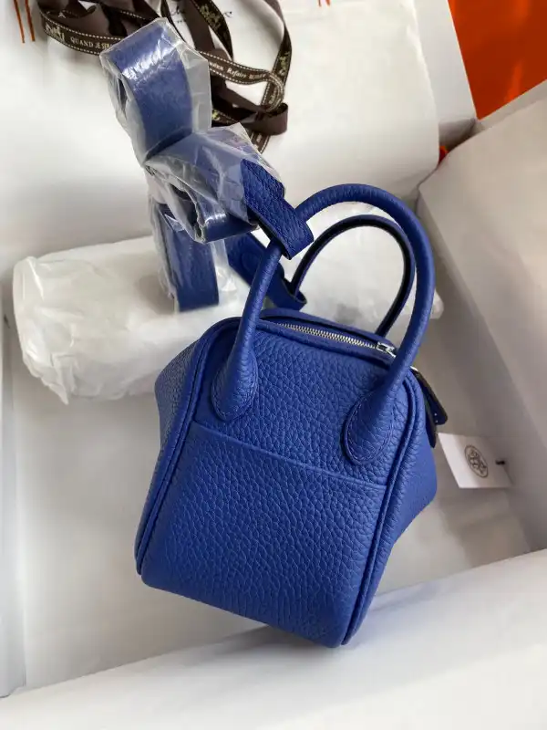 First bag ru HERMES LINDY MINI HANDMADE