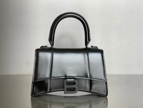 Yupoo bagsoffer BALENCIAGA HOURGLASS