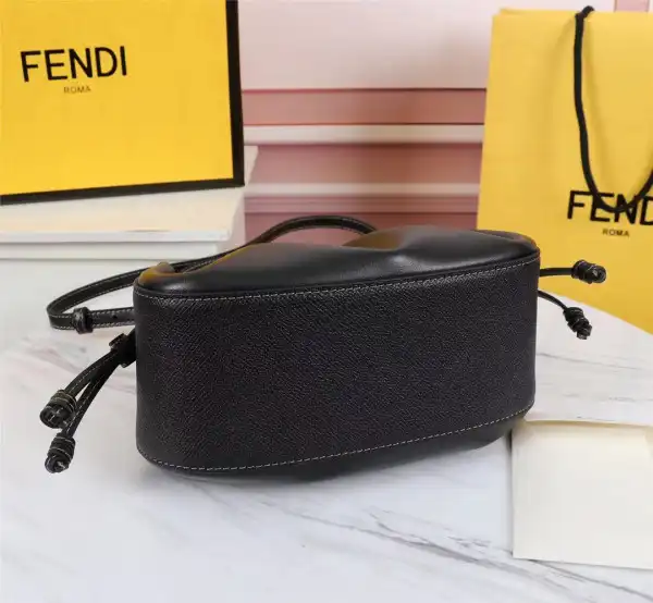 First bag ru FENDI POMODORINO MINI BAG